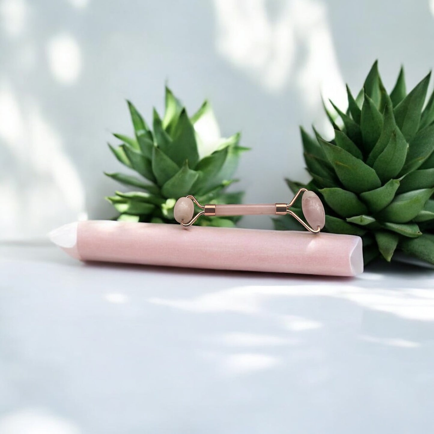 Rose Quartz Beauty Face Roller