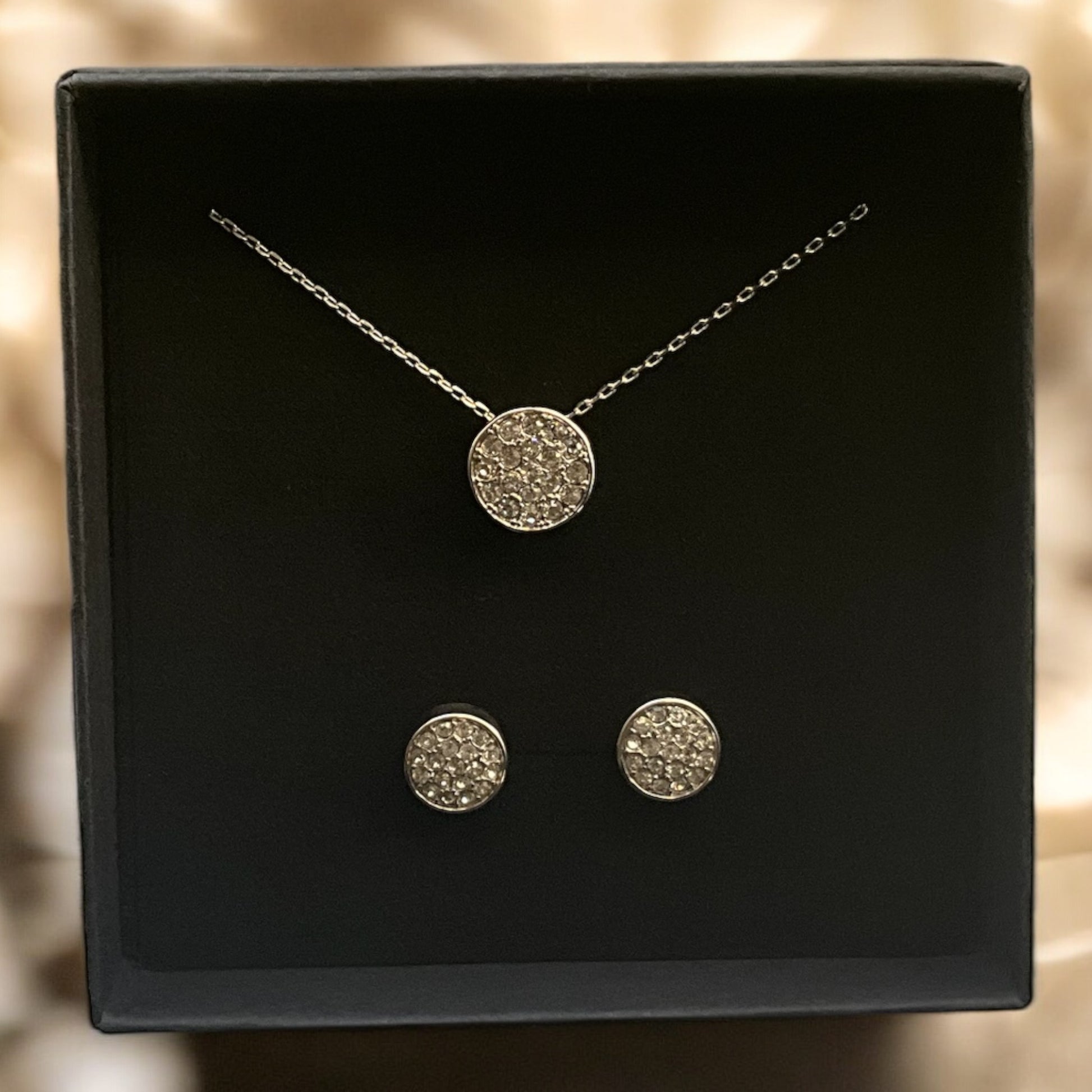 Swarovski Crystal Necklace And Earring Gift Set